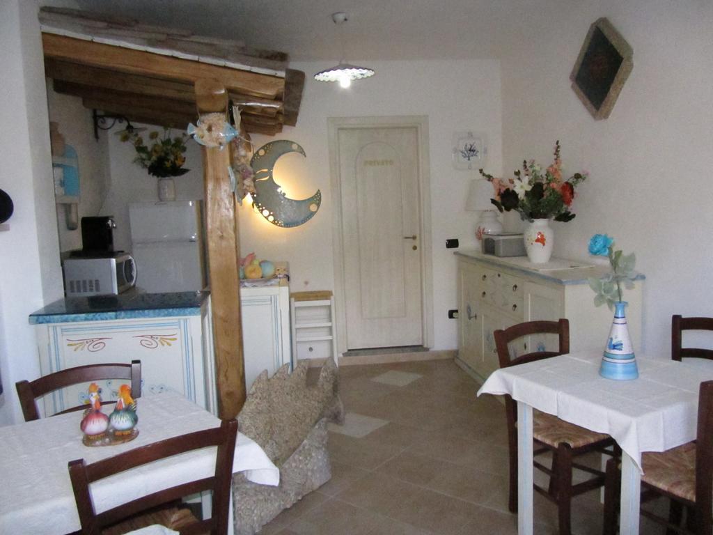 Bed & Breakfast Mare Isole 马达莱纳 外观 照片