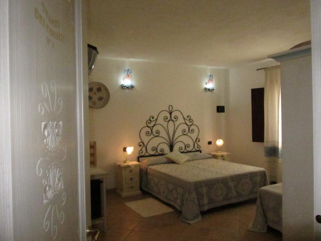 Bed & Breakfast Mare Isole 马达莱纳 外观 照片