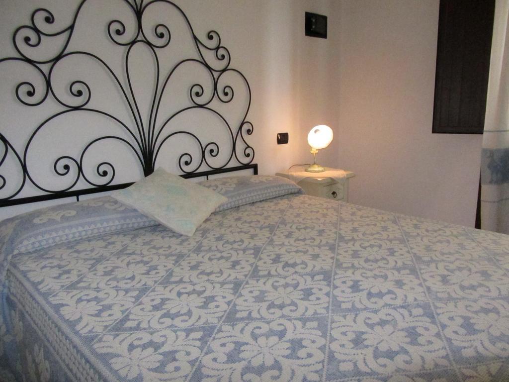 Bed & Breakfast Mare Isole 马达莱纳 外观 照片