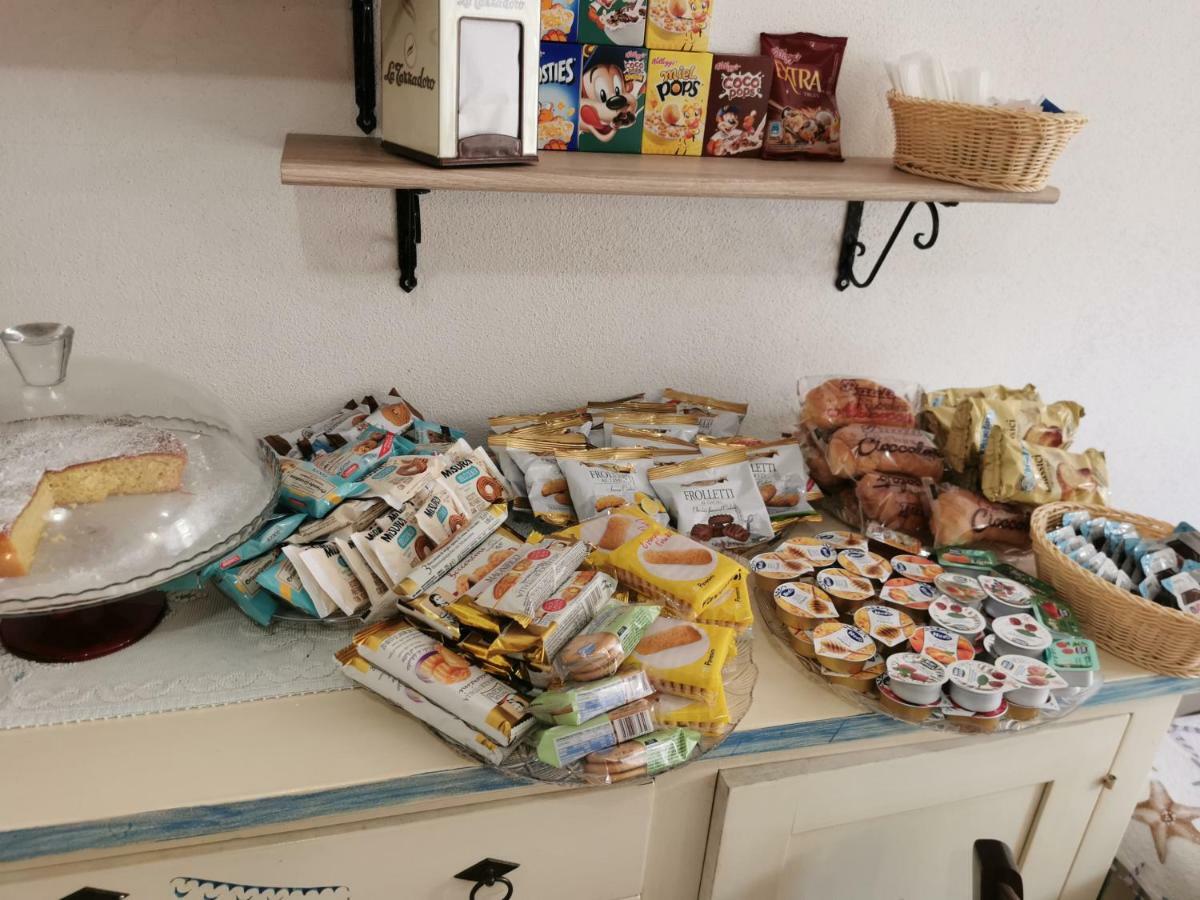 Bed & Breakfast Mare Isole 马达莱纳 外观 照片